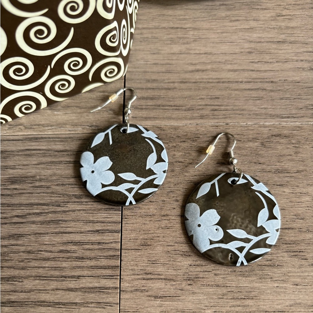 3 for $10! Beautiful Shell Earrings